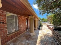 Building Photo - 6206 S Richard Ave