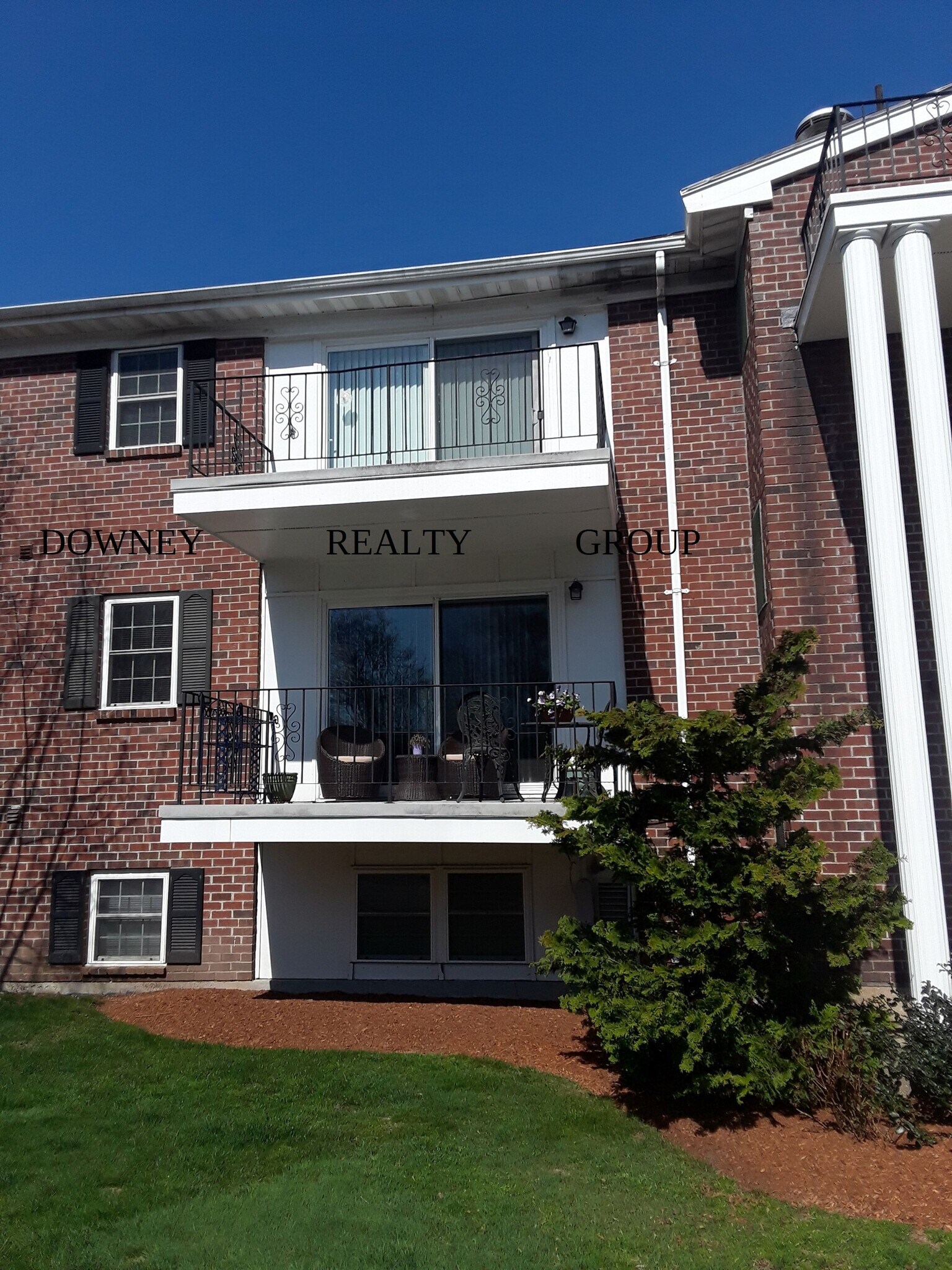 Building Photo - 134 Plymouth Dr