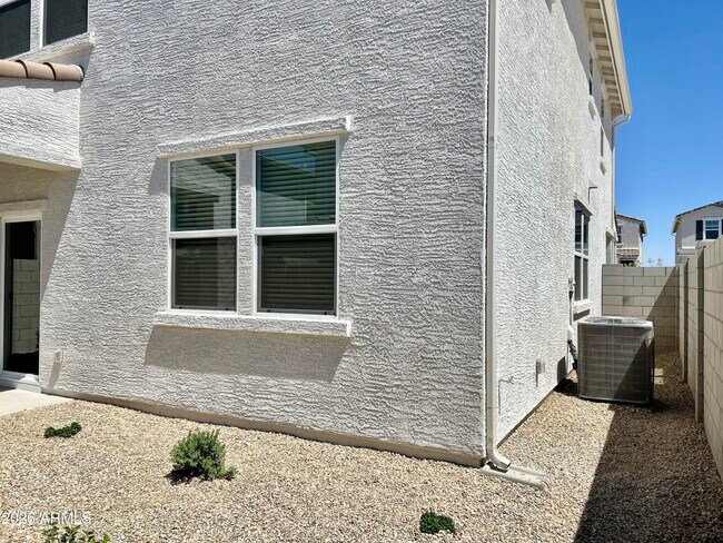Building Photo - 17307 W Villa Chula Ln