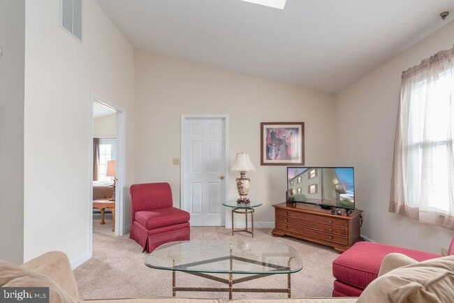 Building Photo - 12 Lafayette Sta