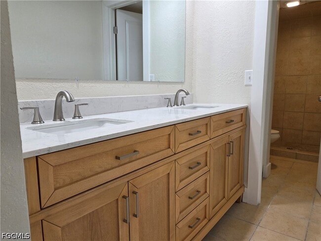 Building Photo - 1608 Park Meadows Dr
