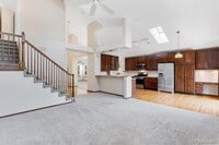 Building Photo - 6691 W 98th Pl