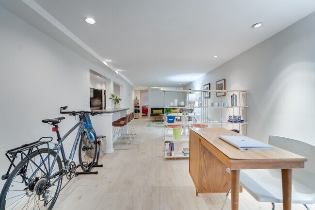 Building Photo - 2524 13th St NW