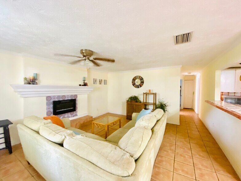 Living room - view from front door - 110 B St