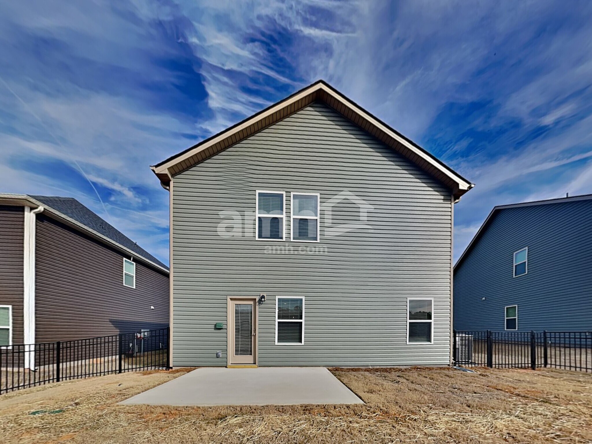 Building Photo - 3160 Emberly Dr