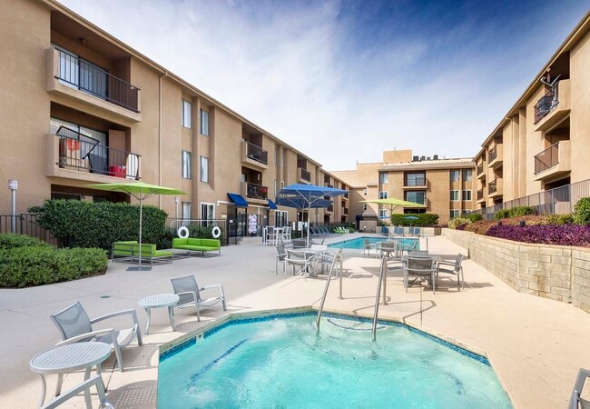 Building Photo - Northridge Gardens