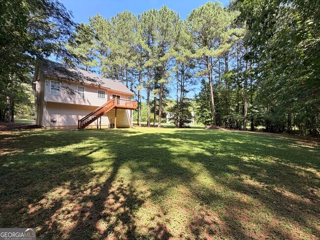 Building Photo - 11 Woodvine Ct