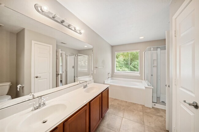 Building Photo - 3 Whitekirk Pl