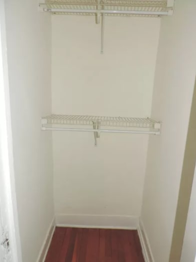 Building Photo - 1364 W Estes Ave