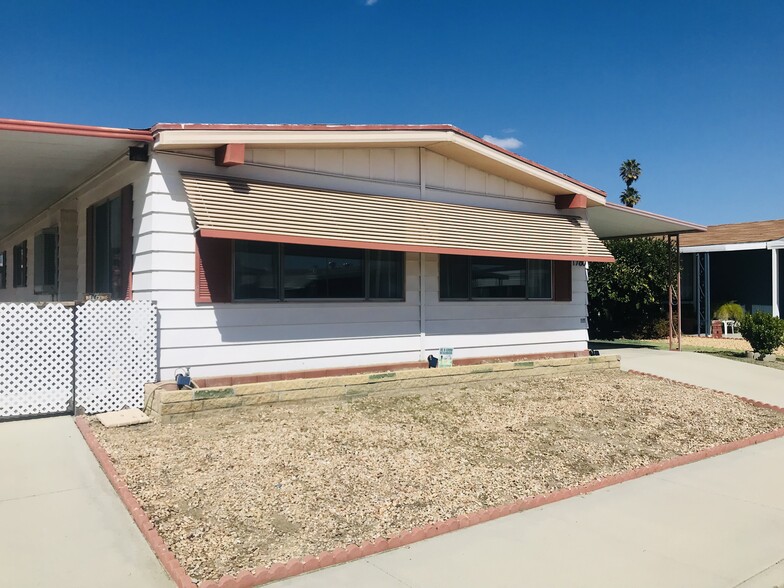 Primary Photo - 1780 Santa Monica Dr