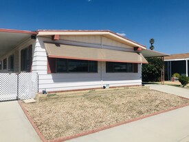 Building Photo - 1780 Santa Monica Dr
