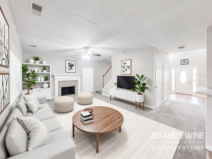 Building Photo - 215 Prince Edward Way