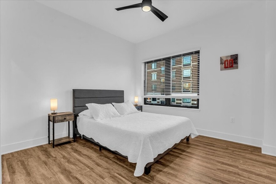 Building Photo - 7536 Churchill St