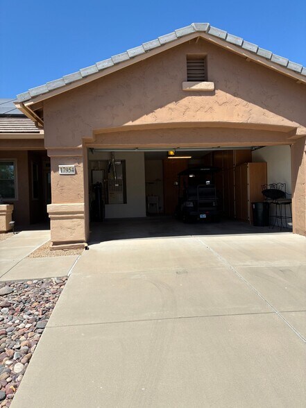 Building Photo - 17954 W Westfall Way