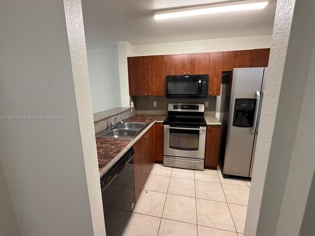 Building Photo - 26273 SW 135th Pl