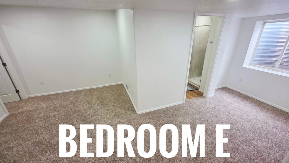 Primary Photo - 1805 Dewhirst Dr