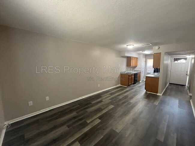 Building Photo - 1605 Terrace Dr