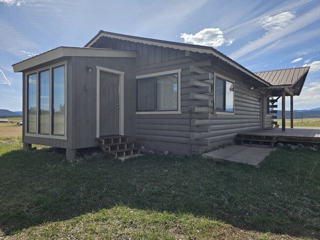 Primary Photo - 7252 Co Rd 600