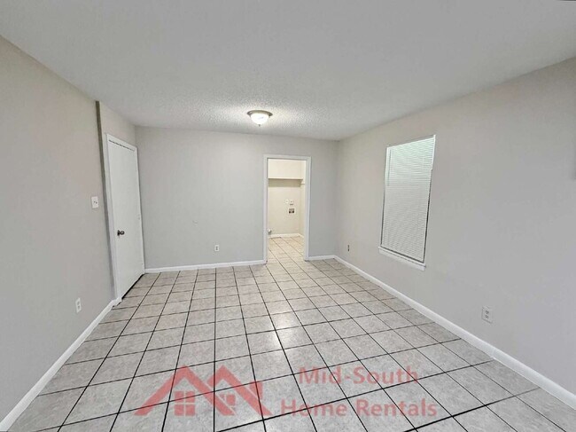 Building Photo - 5151 Corkwood Dr