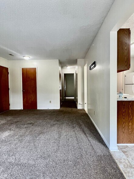 Building Photo - 51600 Co Rd 652