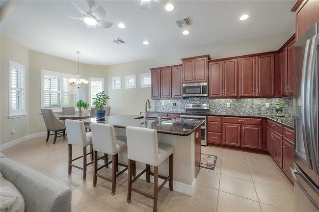 Building Photo - 1802 Pacific Dunes Dr
