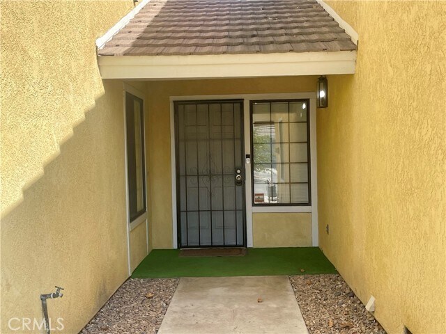 Building Photo - 1475 Drummer Cir