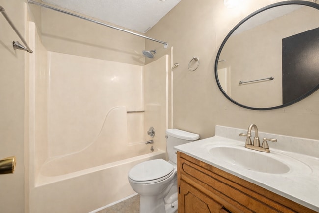 Building Photo - Pet Friendly Three Bedroom with Basement!