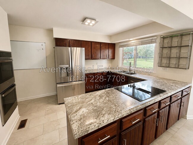 Building Photo - 16410 Woodlodge Ct