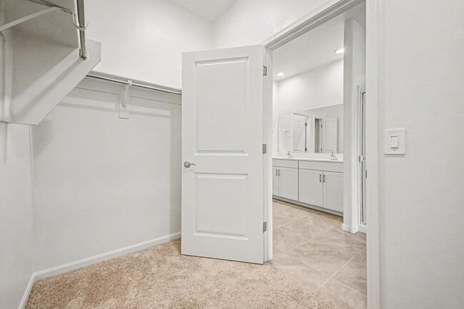 Building Photo - 12528 E Caden Dr