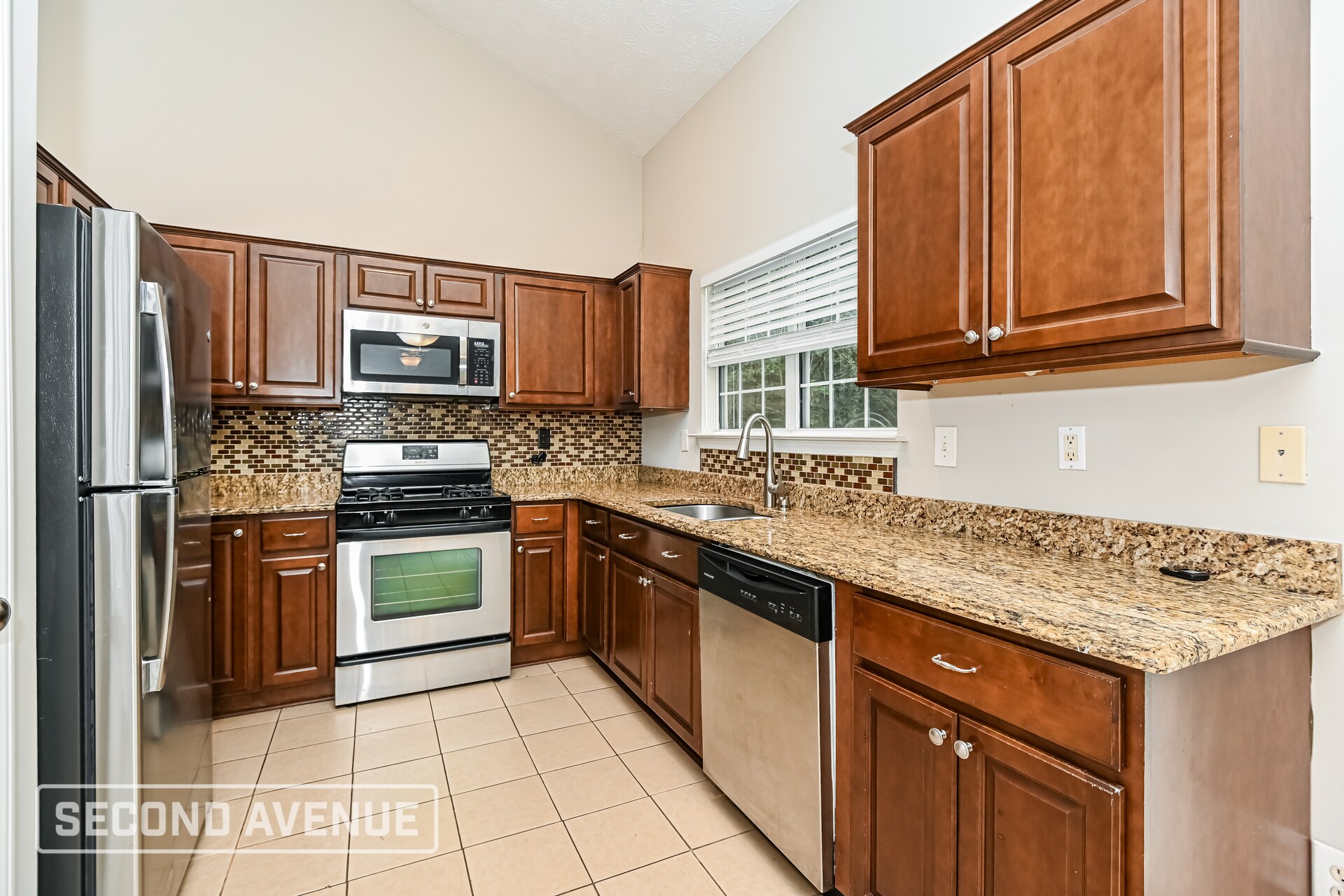 Building Photo - 5031 Wesleyan Dr
