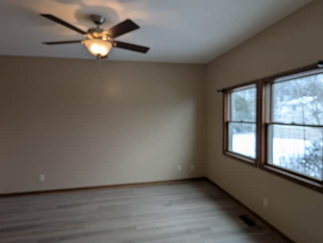 Building Photo - 604 Wilmot Ave