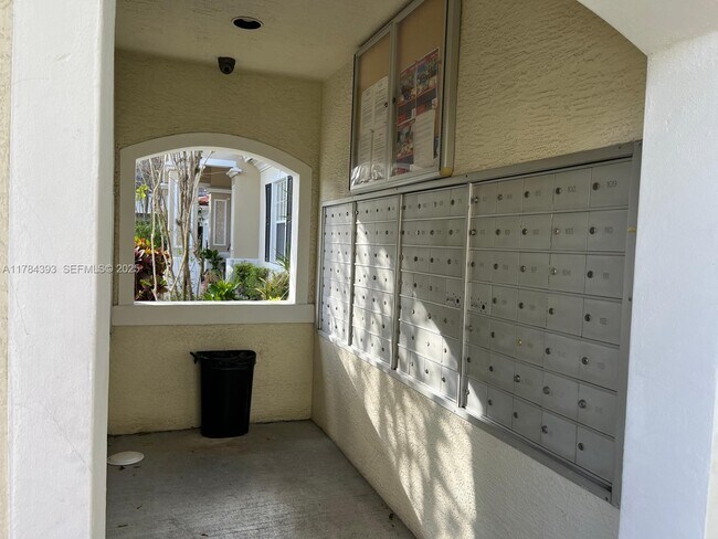 Building Photo - 5900 W Sample Rd