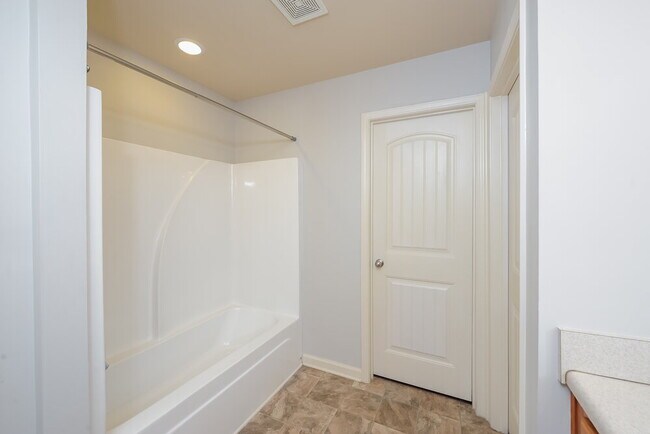 Building Photo - 153 August W Way