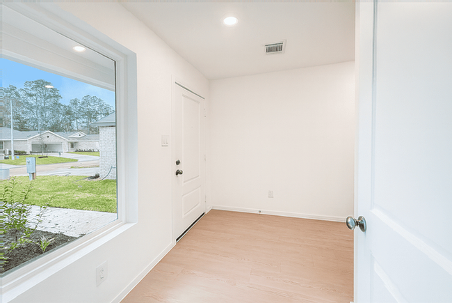 Building Photo - 1516 Sunset Ridge Dr