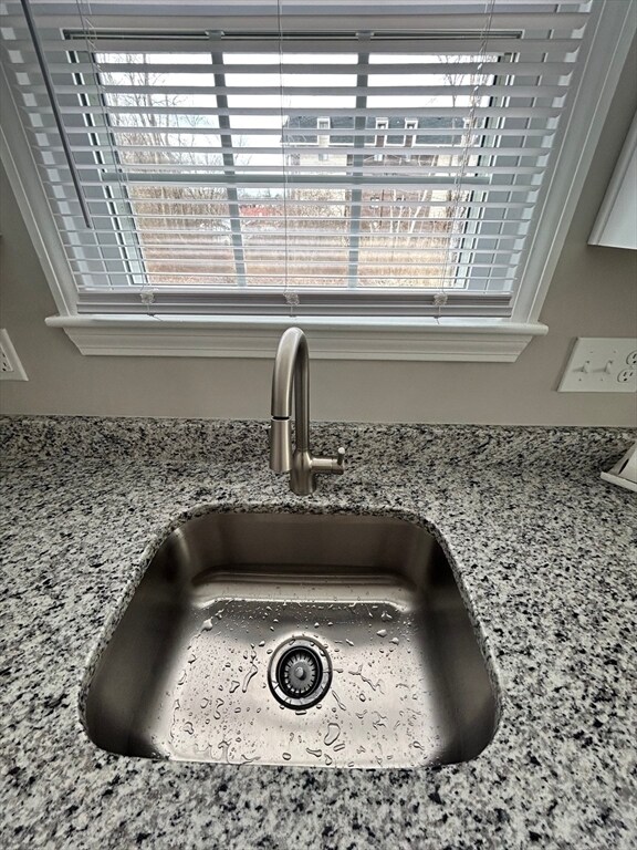 Building Photo - 38 Reservoir St