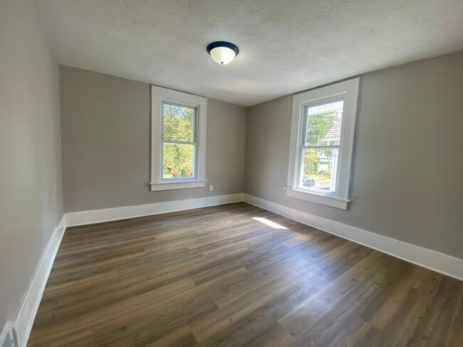 Building Photo - 1062 Pitkin Ave