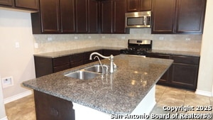 Building Photo - 23410 Woodlawn Ridge