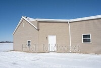 Building Photo - 4881 300W