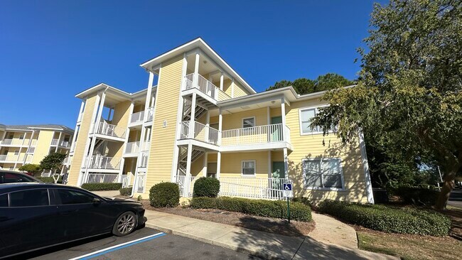 Building Photo - 200 Sandestin Ln