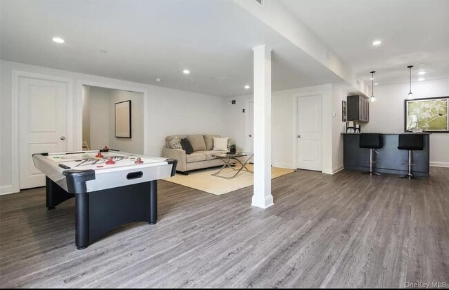 Building Photo - 314 Boulder Ridge Rd