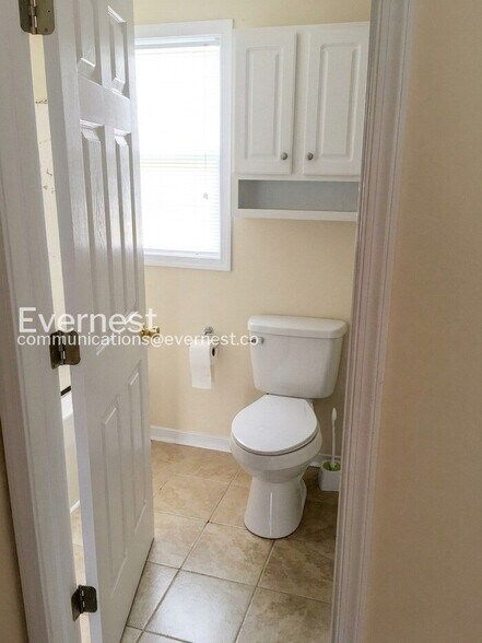 Building Photo - 5633 Obisque Dr