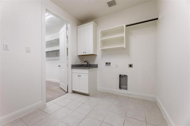 Building Photo - 128 Birdcall Ln