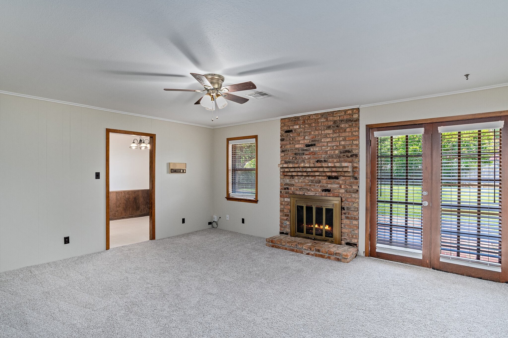 Building Photo - 1554 Westbury Dr