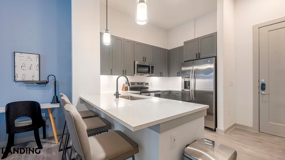 Building Photo - 3706 Goodwin Ave