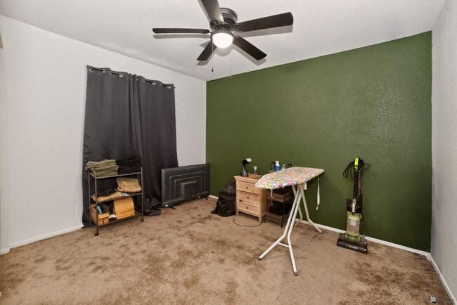 Building Photo - 4330 S Desert Willow Wy