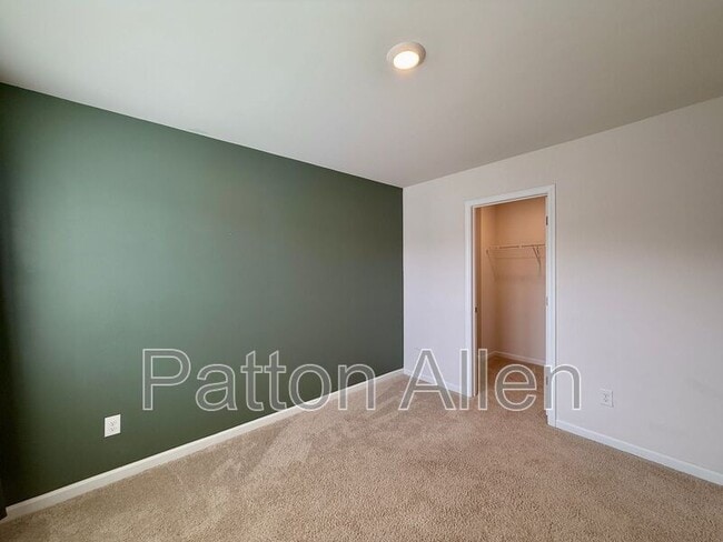 Building Photo - 567 Big Sur Lp