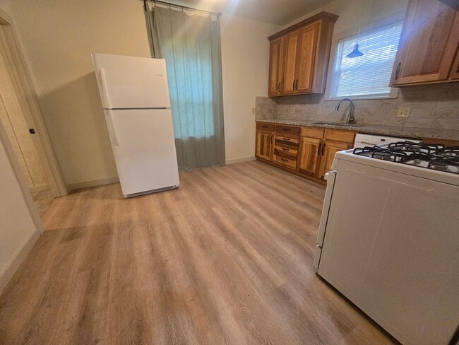 Building Photo - Wonderful in Waco!