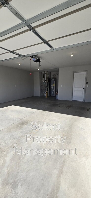 Building Photo - 353 Zebulon Cove