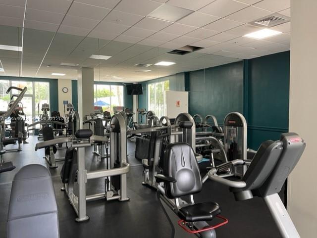 Building Photo - 4001 S Ocean Dr