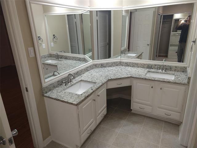 Building Photo - 2101 Rainbow Dr